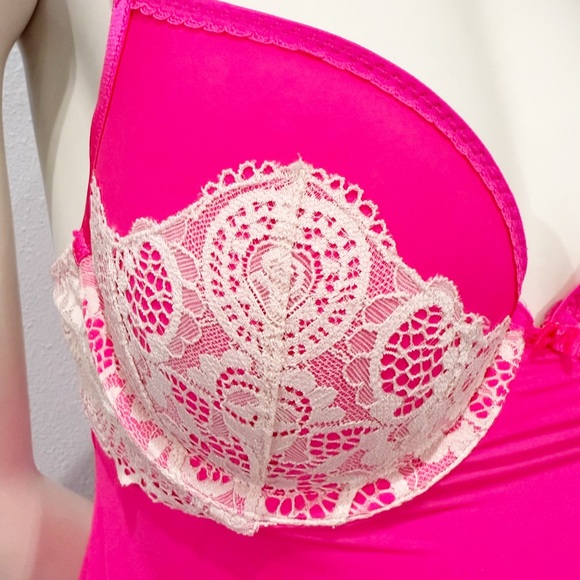 Victoria’s Secret Hot Pink Lace Trim Chemise Sleep Dress 34D - Picture 3 of 8